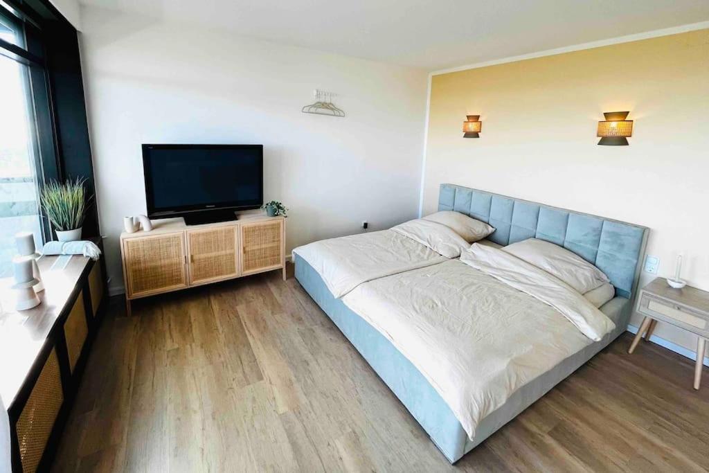 Apartment „Morning Sun“- Sonnenaufgang & Meerblick Зирксдорф Екстериор снимка